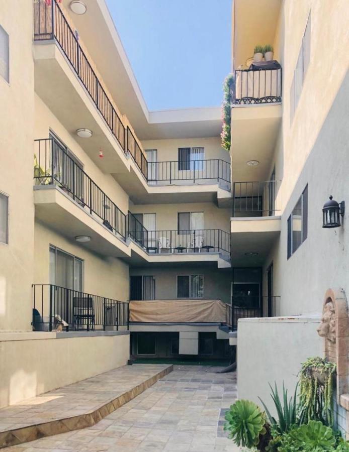 Lovely Sherman Oaks Studio ロサンゼルス エクステリア 写真