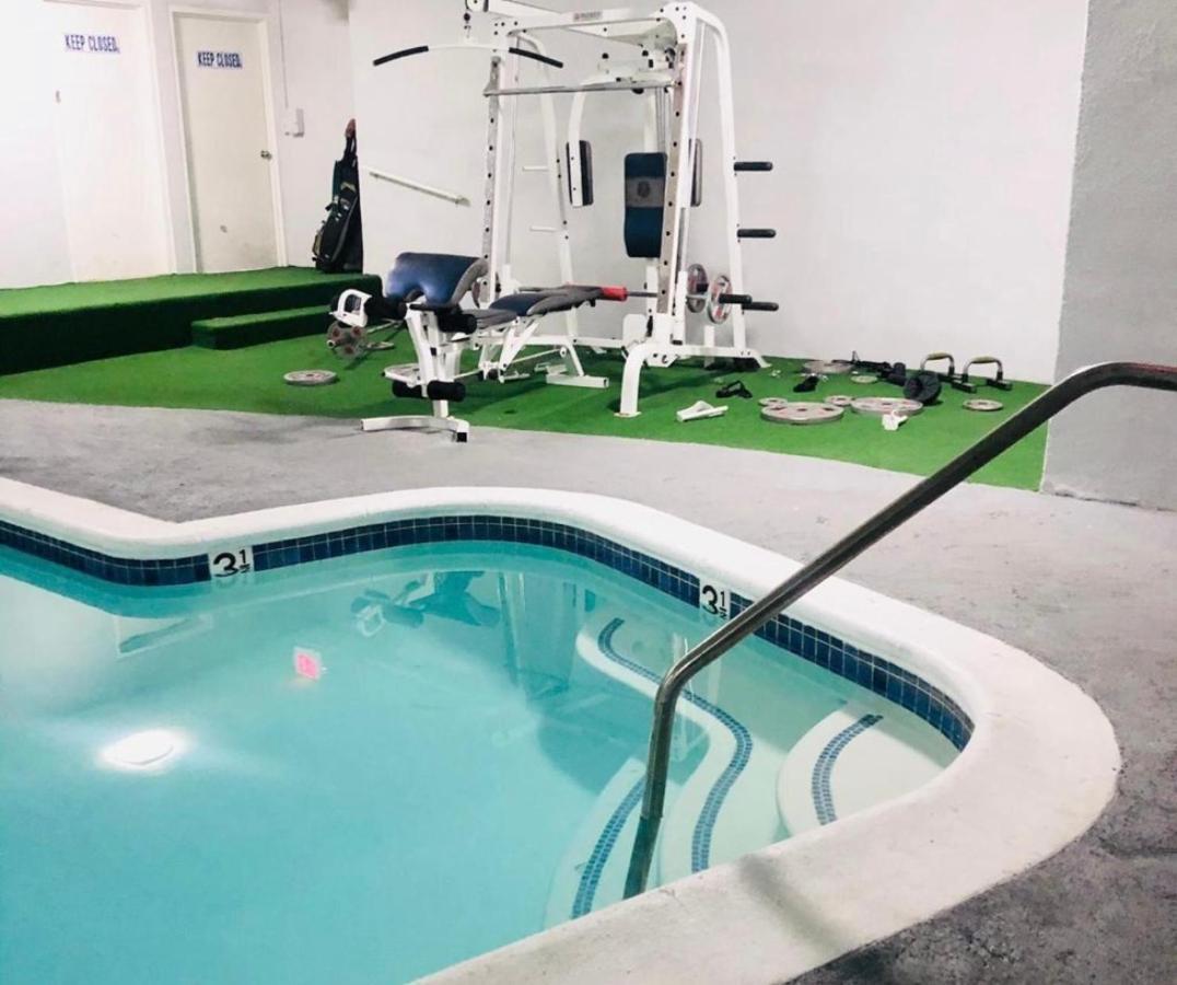 Lovely Sherman Oaks Studio ロサンゼルス エクステリア 写真
